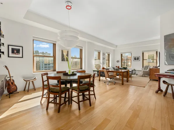165 Hudson Street PHA image 1 of 15
