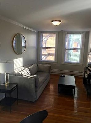 2nd image of 114 Myrtle St #8