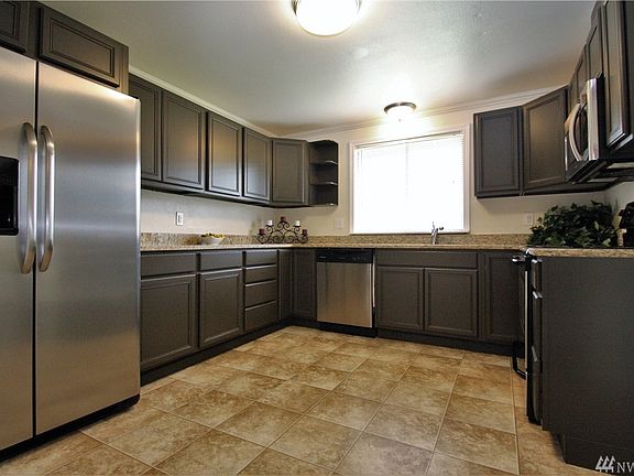 5th image of 618 160th Street Ct E