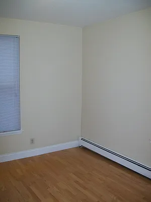 Rented by BuySell Real Estate Inc | media 42