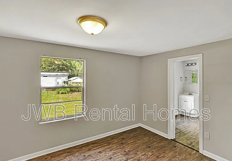 7957 Mattox Ave — Photo 7