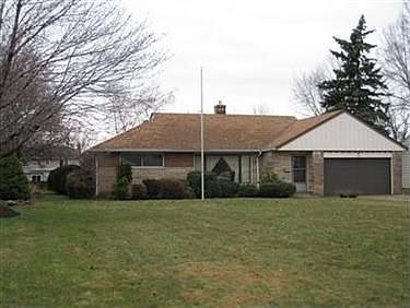 1st image of 622 Meadowlane Dr