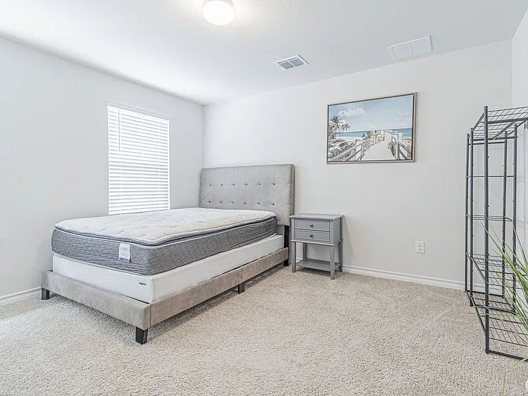 7019 Capella Cir — Photo 37