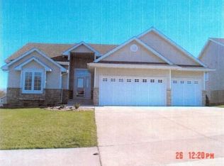 314 W Pine Ave, Norwalk, IA 50211