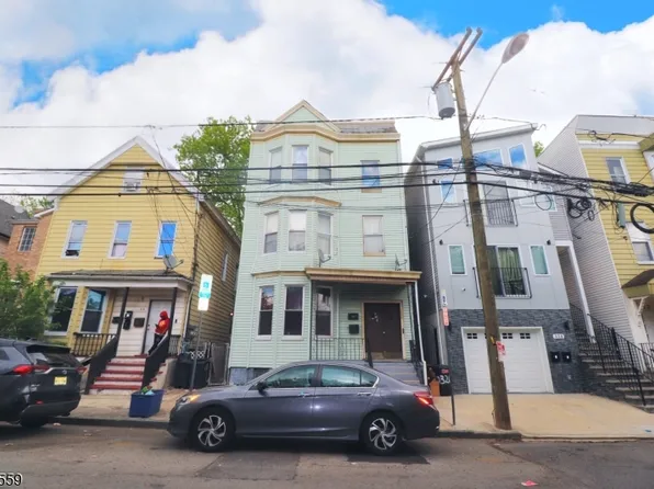 318 S 7Th St, Newark City, NJ 07103