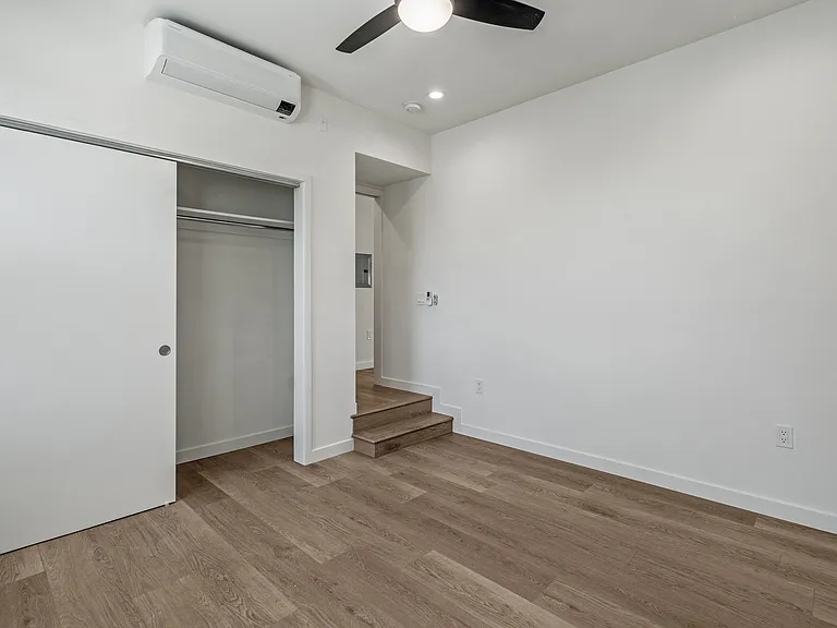 602 Douglas St #602 — Photo 18