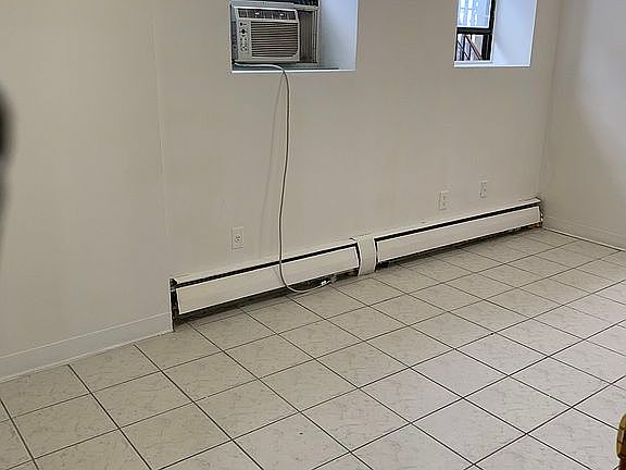 2nd image of 165-167 Sands St #706