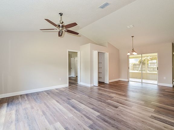 3rd image of 2897 Grayton St