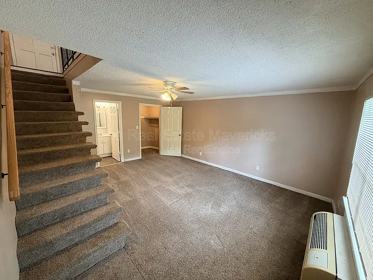 Shallowford Manor — Photo 30
