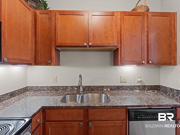 3rd image of 1430 Regency Rd Unit D103