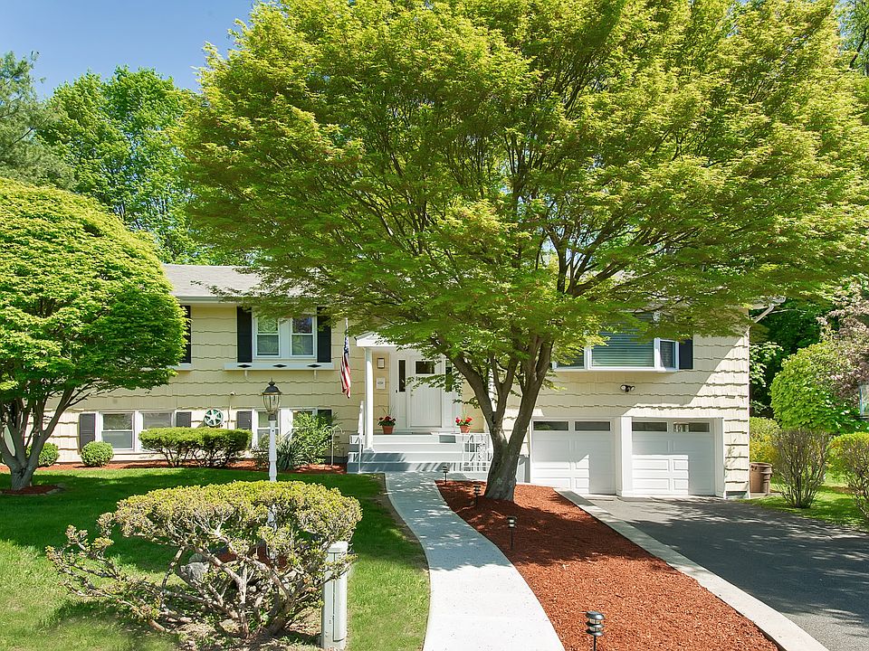 1st image of 41 Dogwood Ln