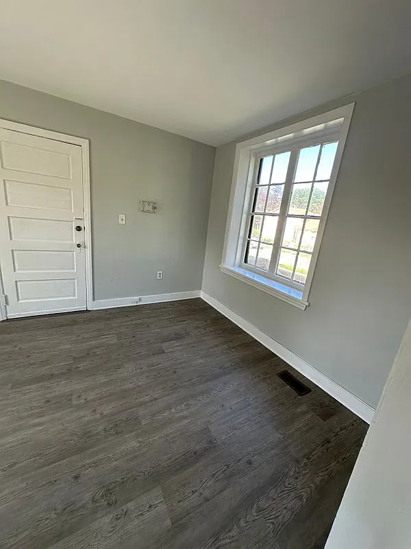 1 bed, 1.0 bath, 820 sqft, $900 — Photo 3