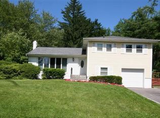 12 Tappan Ter, Ossining, NY 10562