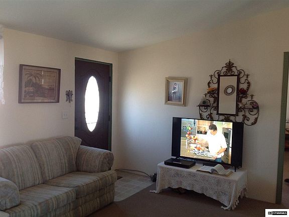 4th image of 6 Northridge Dr