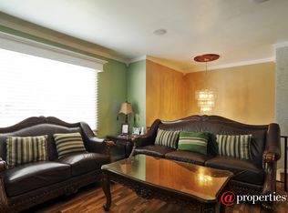 206 Hazelwood Dr, Lindenhurst, IL 60046