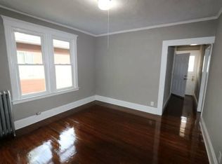 38 Glendale Ave, Hartford, CT 06106