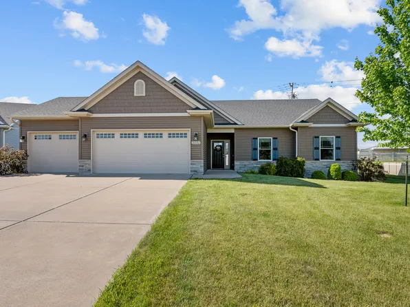 3550 Deckard Dr, Bettendorf, IA 52722
