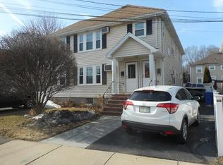 10-12 Everett St, Waltham, MA 02453