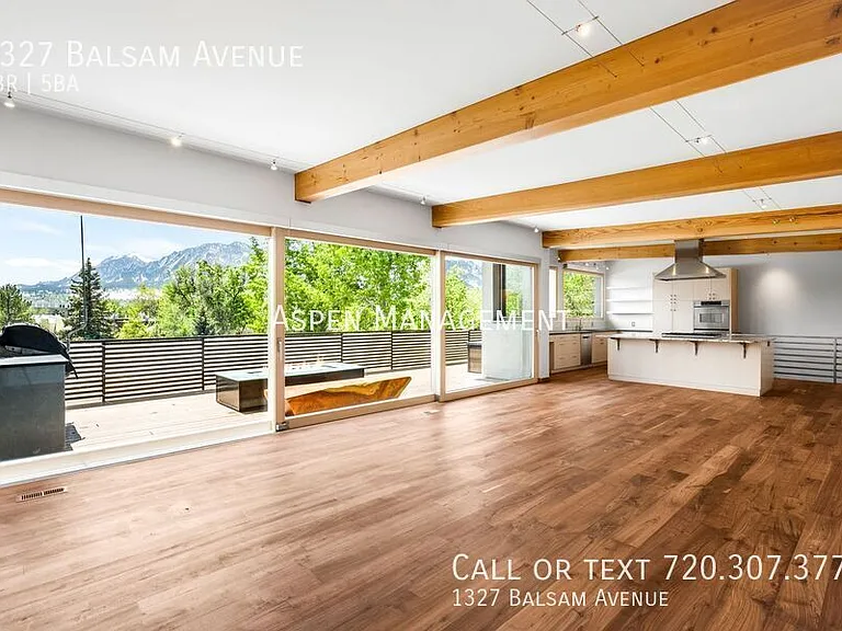 1327 Balsam Ave — Photo 7