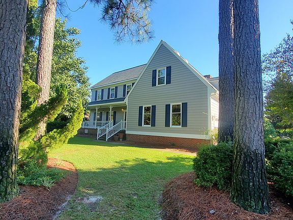 2nd image of 212 Maplewood Dr