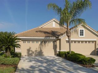 8322 Tartan Fields Cir, Lakewood Ranch, FL 34202