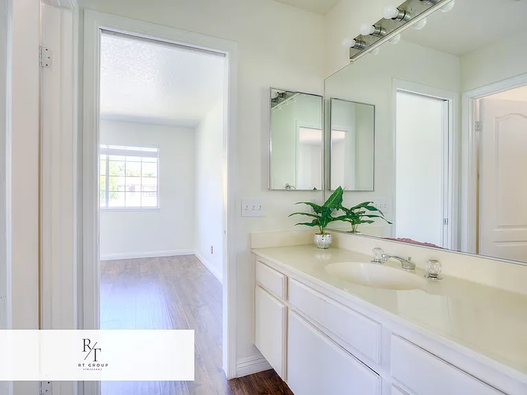 2154 Saddleback Dr — Photo 25