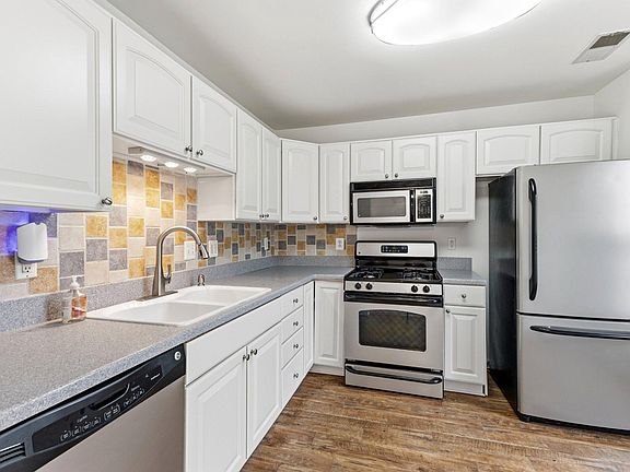 5th image of 7500 Calderon Ct #260H