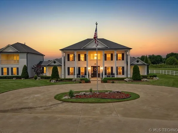 19220 Saddleback Dr, Mounds, OK 74047