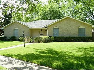 11320 Glen Cross Dr, Dallas, TX 75228