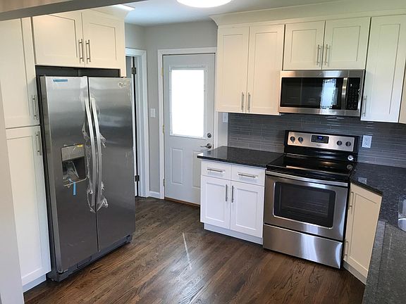4th image of 7723 Dones Ave