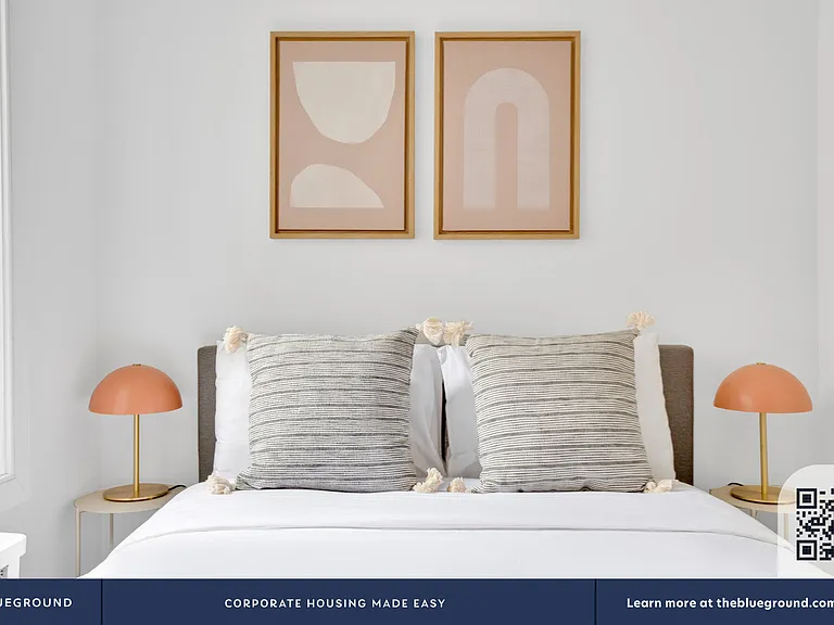 15 W 55th St #8C — Photo 10