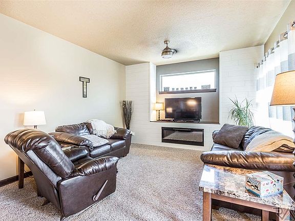 5th image of 708 Brannon Dr