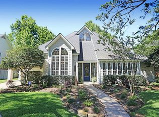 5223 Maple Terrace Dr, Kingwood, TX 77345