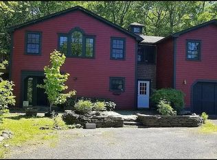 181 Strong St, Amherst, MA 01002