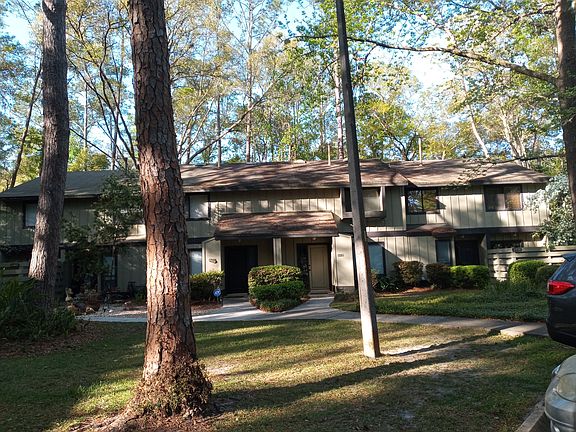 2nd image of 4410 Black Forest Way