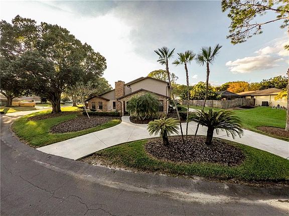 2nd image of 4529 Sugartree Dr E