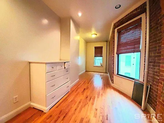 Rented by Spire Group | media 15