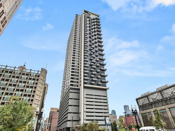 235 W Van Buren St Unit 2505, Chicago, IL 60607