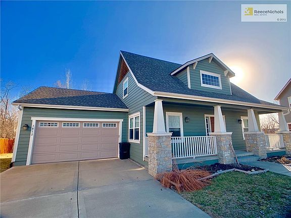 2nd image of 3812 S Thompson Cir