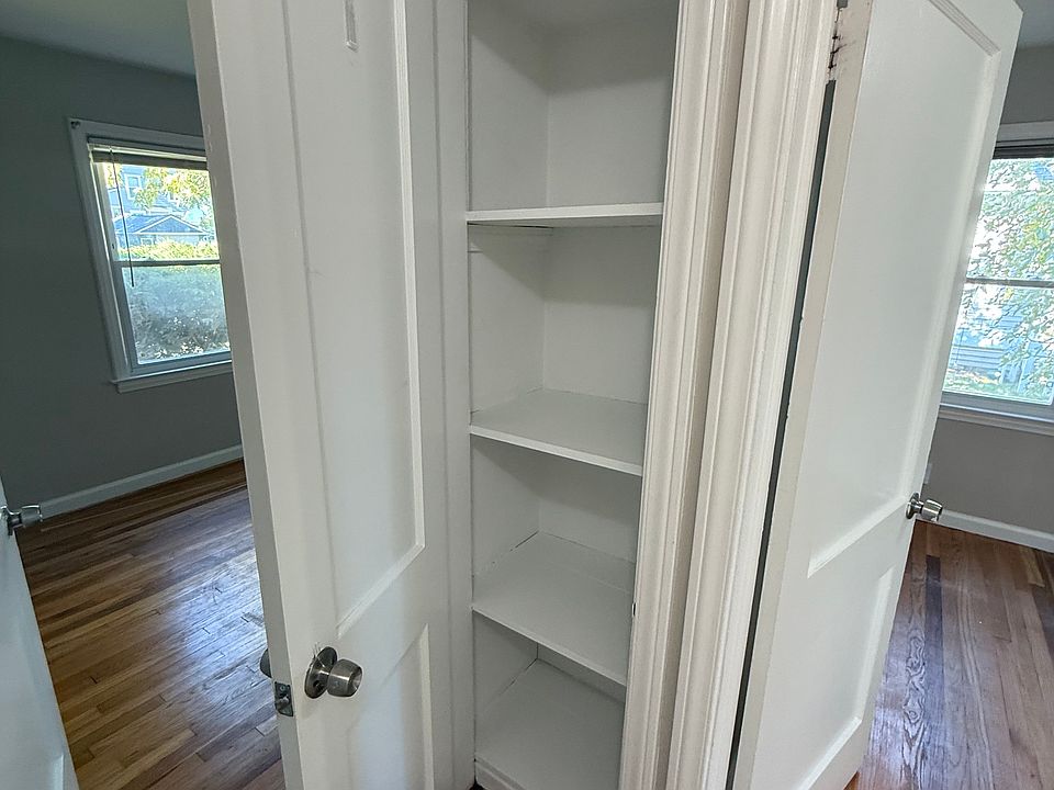 910 N Connecticut Ave, photo 10