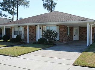 8408 Main Dr, Chalmette, LA 70043
