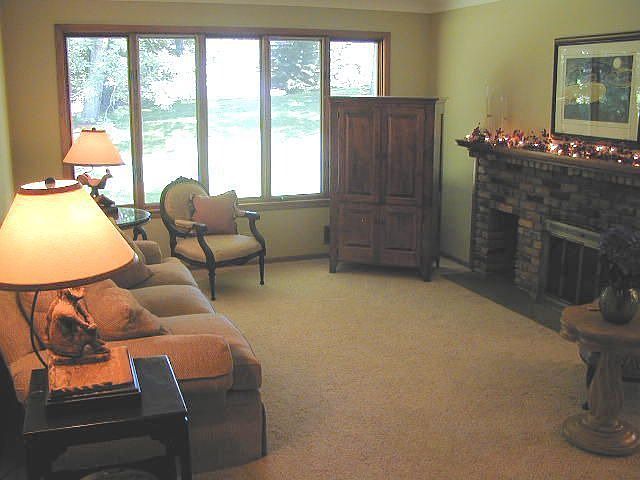 2nd image of 4014 Thrushwood Ln