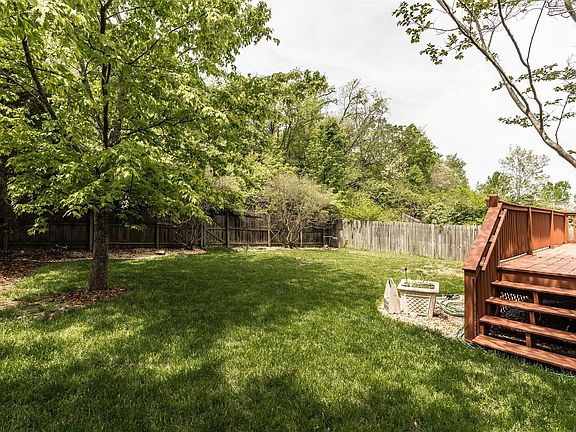 4th image of 913 Glenridge Ln