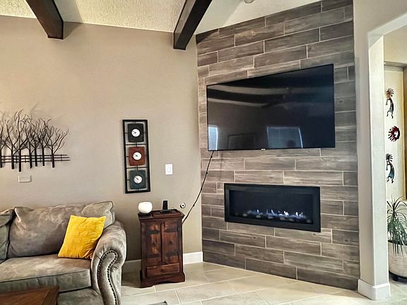 4th image of 1513 Barbaro Dr SE