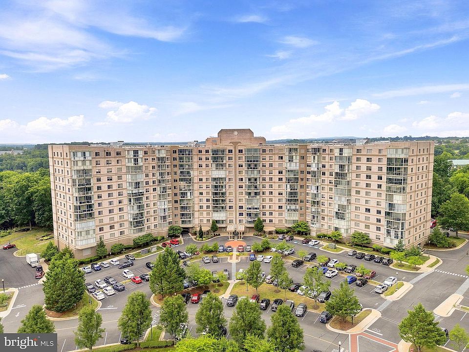 1st image of 19375 Cypress Ridge Ter Unit 922