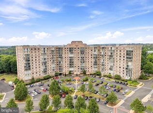 Blue Ridge At Lansdowne Woods, Lansdowne, VA 20176