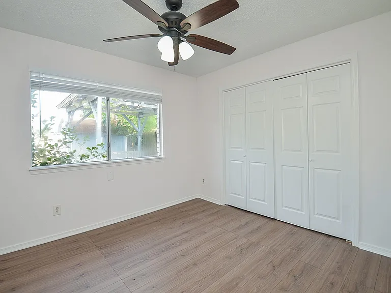 3722 Brier Gardens Dr — Photo 32