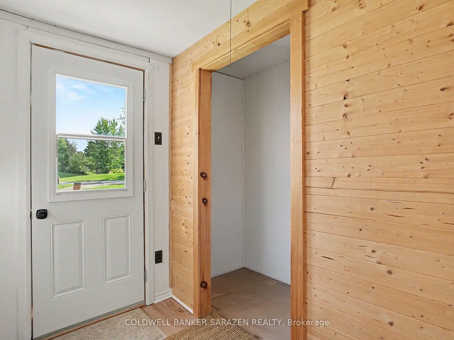 3 bed, $2,200 — Photo 3