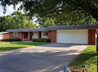 634 Wheatridge Rd, Garden City, KS 67846