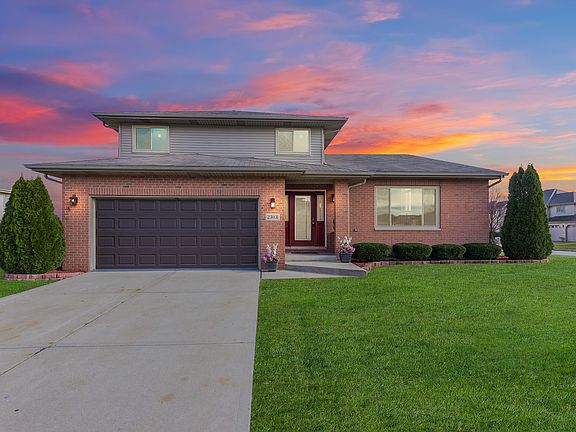 2nd image of 23031 Amber Ln